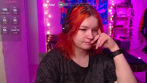 Snapshot of cherry_night666 chatting on March 5, 5:07 am Morty online show from March 5, 5:07 am