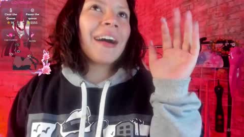Snapshot of cherry_xoxx chatting on September 26, 11:14 am online show from September 26, 11:14 am