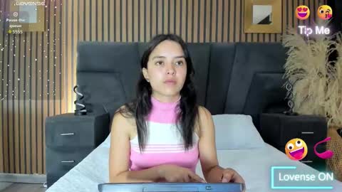 Cherry online show from December 19, 1:40 pm