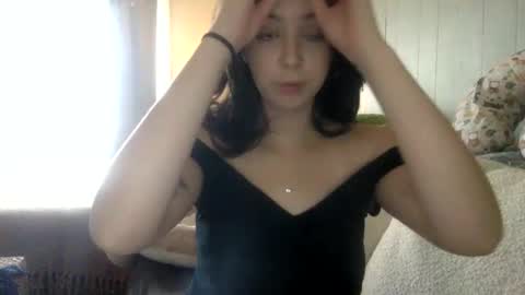 Snapshot of cherrychapsticc chatting on January 8, 6:09 pm Aliya online show from January 8, 6:09 pm