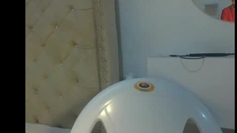 cherry online show from November 23, 1:44 pm