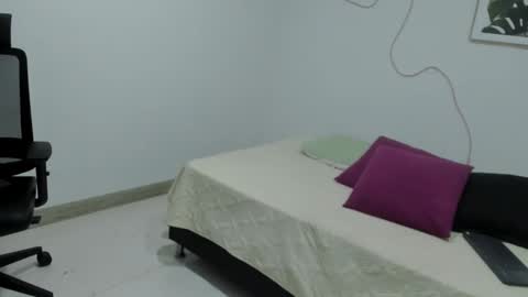 C H E R R Y online show from November 11, 11:43 am