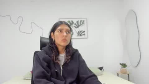 C H E R R Y online show from November 13, 11:31 am