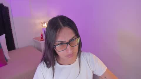 Snapshot of cherrylady2 chatting on October 26, 12:44 pm Cherry online show from October 26, 12:44 pm