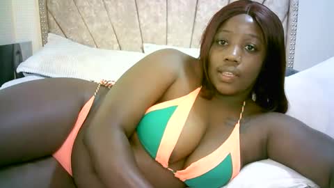 Snapshot of cherrylbaby chatting on January 5, 8:43 am cherryl online show from January 5, 8:43 am
