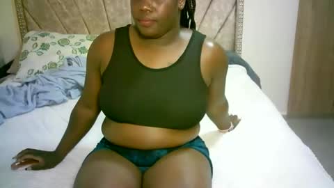 Snapshot of cherrylbaby chatting on January 21, 7:06 pm cherryl online show from January 21, 7:06 pm