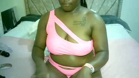 Snapshot of cherrylbaby chatting on January 22, 4:33 pm cherryl online show from January 22, 4:33 pm