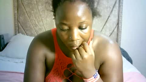 Snapshot of cherrylbaby chatting on February 1, 7:02 pm cherryl online show from February 1, 7:02 pm