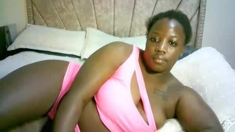 Snapshot of cherrylbaby chatting on February 3, 6:28 pm cherryl online show from February 3, 6:28 pm