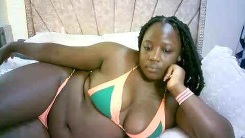Snapshot of cherrylbaby chatting on February 18, 6:26 am cherryl online show from February 18, 6:26 am