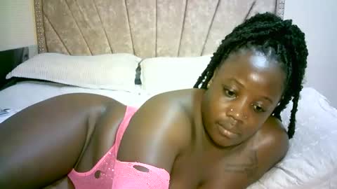Snapshot of cherrylbaby chatting on February 20, 4:57 pm cherryl online show from February 20, 4:57 pm