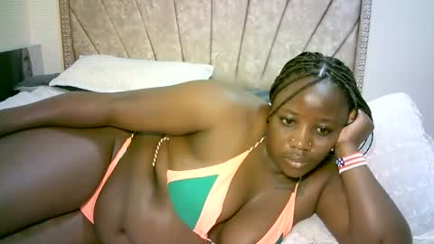 Snapshot of cherrylbaby chatting on March 12, 5:24 am cherryl online show from March 12, 5:24 am