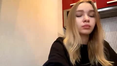 Lei online show from February 10, 7:12 am