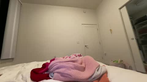 cherrylove444 online show from August 9, 5:56 am