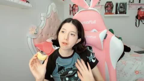 cherrycute666 online show from October 10, 9:14 pm