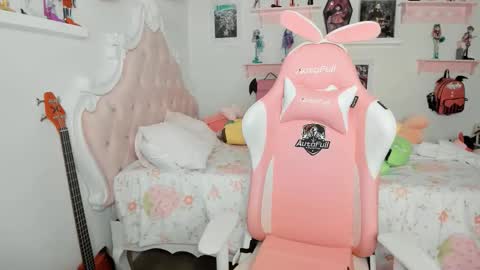 cherrycute666 online show from March 1, 2:46 am