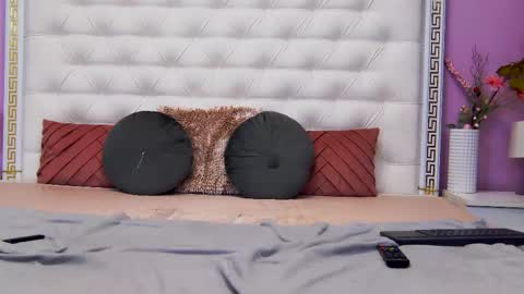 cherrysinn online show from October 8, 6:05 pm