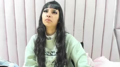 cherrysweetl_ online show from June 23, 12:58 pm