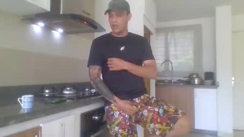 Snapshot of cherryvibes69 chatting on January 18, 7:06 pm --- online show from January 18, 7:06 pm