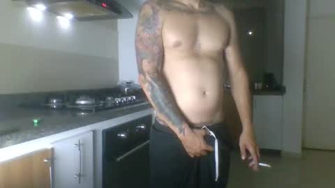 Snapshot of cherryvibes69 chatting on February 4, 2:06 am --- online show from February 4, 2:06 am