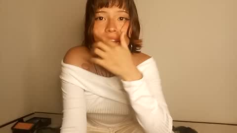 Snapshot of cherrywitchy chatting on January 3, 2:10 am Cherry online show from January 3, 2:10 am