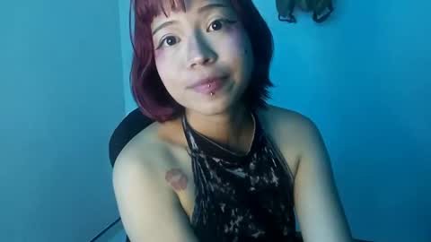 Snapshot of cherrywitchy chatting on January 24, 4:48 am Cherry online show from January 24, 4:48 am
