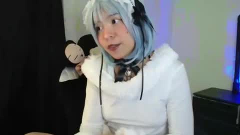 Snapshot of cherrywitchy chatting on March 3, 3:19 am Cherry online show from March 3, 3:19 am