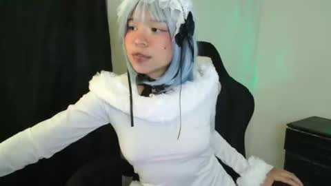 Snapshot of cherrywitchy chatting on March 3, 6:26 am Cherry online show from March 3, 6:26 am