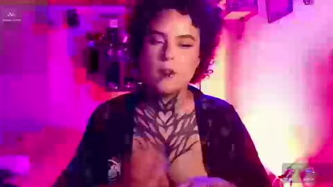 Snapshot of cherrywix chatting on September 15, 4:29 pm cherrywix online show from September 15, 4:29 pm