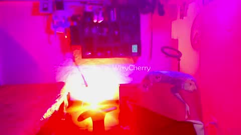 Snapshot of cherrywix chatting on October 5, 11:02 pm cherrywix online show from October 5, 11:02 pm