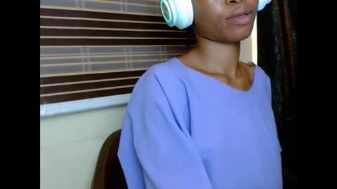 cherryxpussy online show from February 9, 11:04 pm