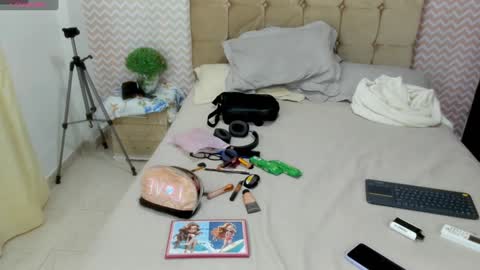 vero online show from January 8, 5:37 pm