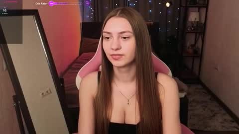 Cheryl online show from February 5, 3:27 pm