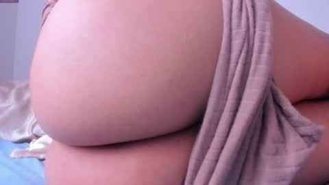 Snapshot of cheryl_blossom69 chatting on May 16, 8:18 pm Mafe 3 online show from May 16, 8:18 pm