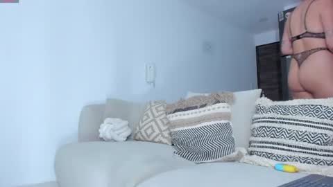 Snapshot of cheryl_blossom69 chatting on July 2, 9:32 pm Mafe 3 online show from July 2, 9:32 pm