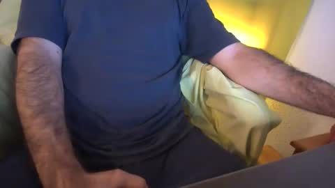 Snapshot of cheslongss chatting on October 11, 1:09 pm Ches Long online show from October 11, 1:09 pm