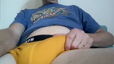 Snapshot of chevy69 chatting on July 10, 8:29 am chevy69 online show from July 10, 8:29 am