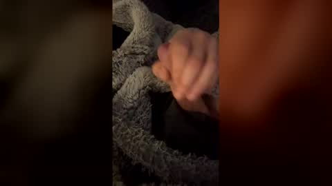 chhh599211 online show from April 19, 3:50 am