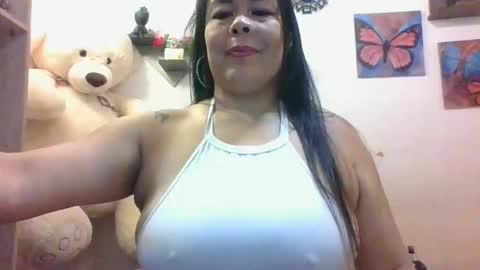 Snapshot of chiarafioree chatting on September 29, 7:51 pm ChiaraFioree online show from September 29, 7:51 pm
