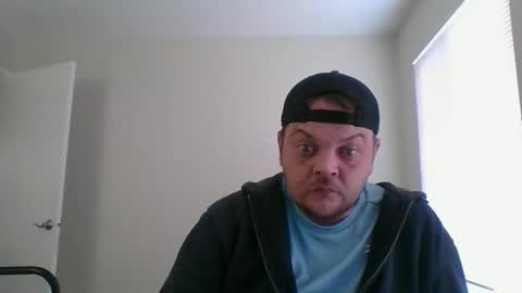 Kyle online show from October 29, 4:42 pm