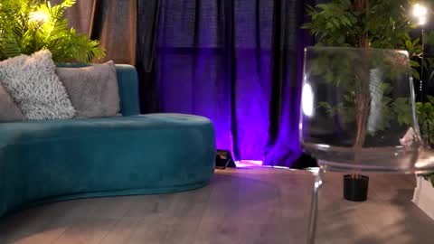 Cami online show from March 27, 1:11 pm