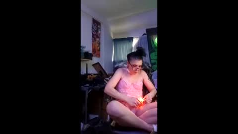 chichibird online show from December 20, 8:27 pm