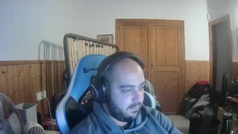 Snapshot of chicomallorca96 chatting on February 18, 5:10 pm chicomallorca96 online show from February 18, 5:10 pm