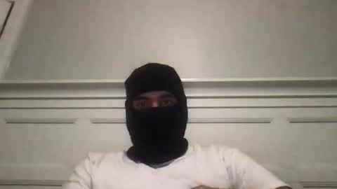 Snapshot of chicopaiisaa chatting on February 4, 11:31 pm Andres online show from February 4, 11:31 pm