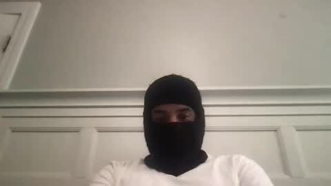 Snapshot of chicopaiisaa chatting on February 7, 7:06 pm Andres online show from February 7, 7:06 pm