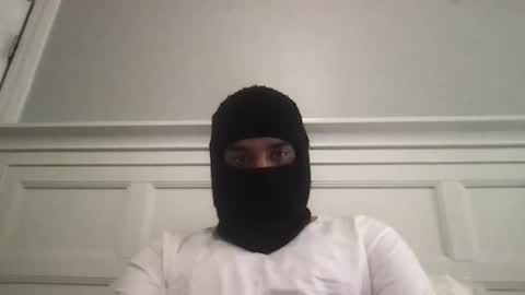 Snapshot of chicopaiisaa chatting on April 18, 4:44 pm Andres online show from April 18, 4:44 pm