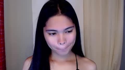 Snapshot of chictemptation_ chatting on February 26, 2:27 pm CRISTINE3. online show from February 26, 2:27 pm