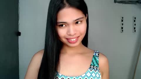 Snapshot of chictemptation_ chatting on March 15, 2:34 pm CRISTINE3. online show from March 15, 2:34 pm