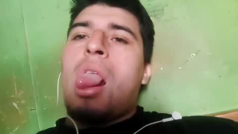 chilehot28 online show from December 17, 1:50 pm