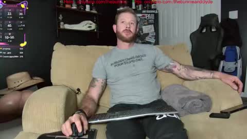 Chillinthemosttt online show from November 14, 2:43 am